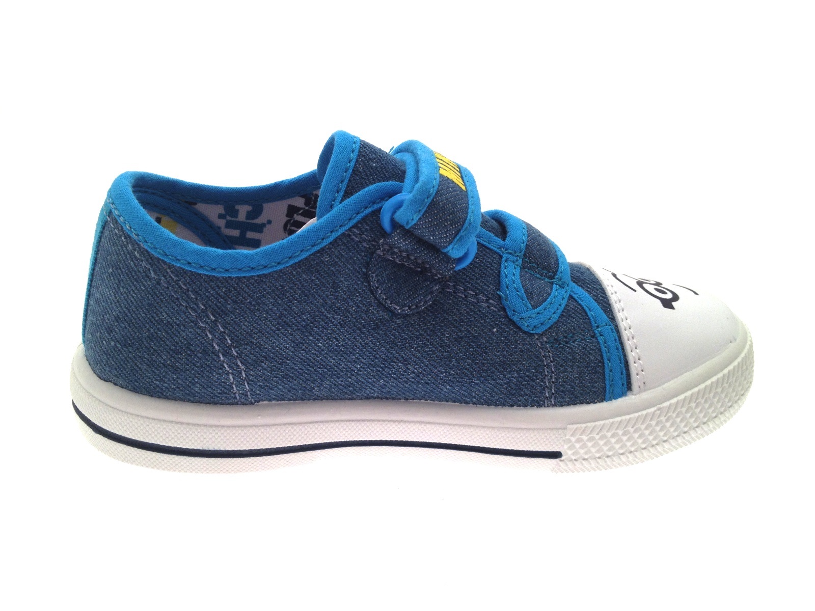 boys canvas pumps